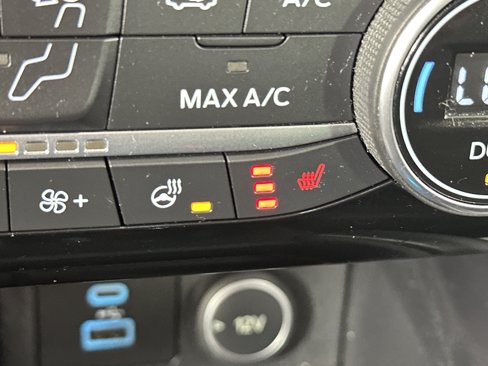 Used 2021 Ford Escape Titanium image 26
