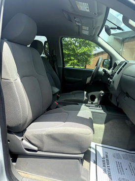 Used 2018 Nissan Frontier SV image 9
