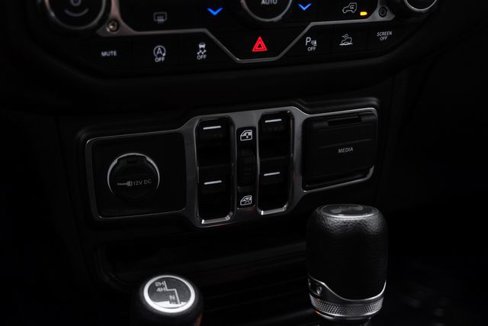 Used 2021 Jeep Wrangler Unlimited Sport image 54