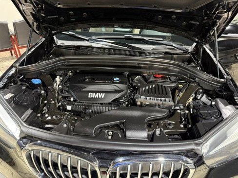 Used 2018 BMW X1 sDrive28i w/ Convenience Package image 11