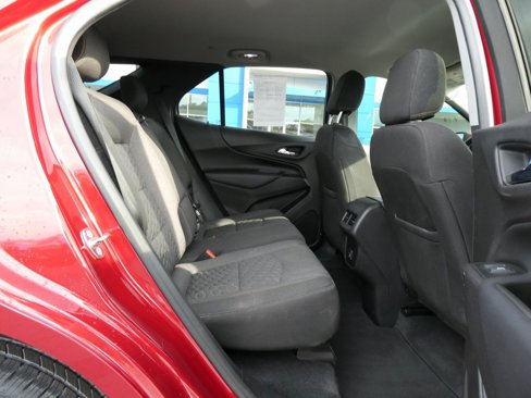Used 2020 Chevrolet Equinox LT image 16