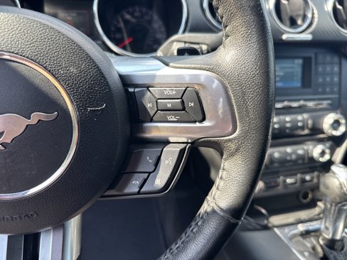 Used 2016 Ford Mustang Coupe image 24