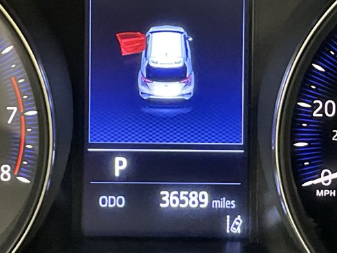 Certified 2020 Toyota C-HR LE image 22