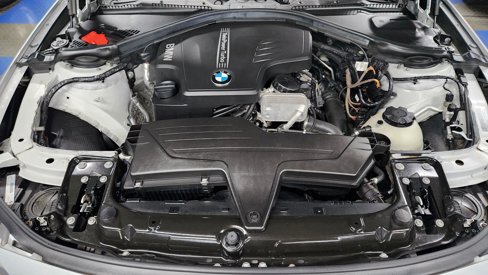 Used 2014 BMW 320i xDrive Sedan image 41