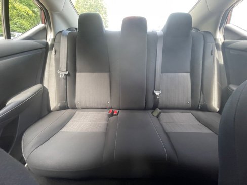 Used 2024 Nissan Sentra SV image 34