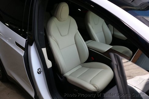 Used 2023 Tesla Model X image 25