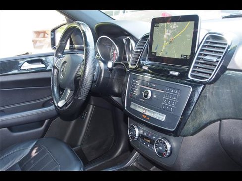 Used 2018 Mercedes-Benz GLE 350 4MATIC image 10