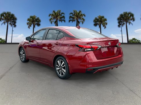 Used 2022 Nissan Versa SV image 7