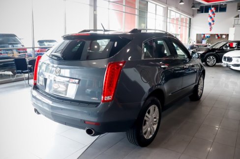 Used 2013 Cadillac SRX Luxury image 6