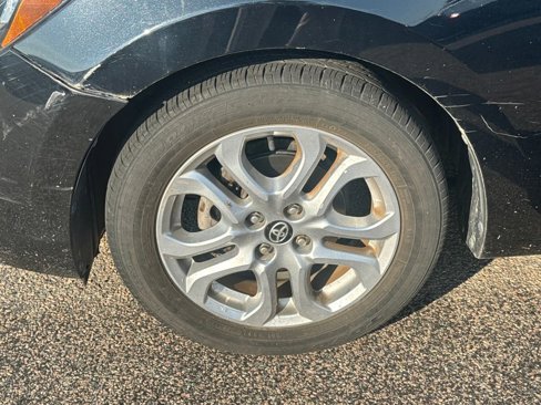 Used 2018 Toyota Yaris iA image 34