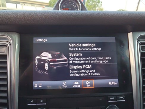 Used 2017 Porsche Macan S image 69
