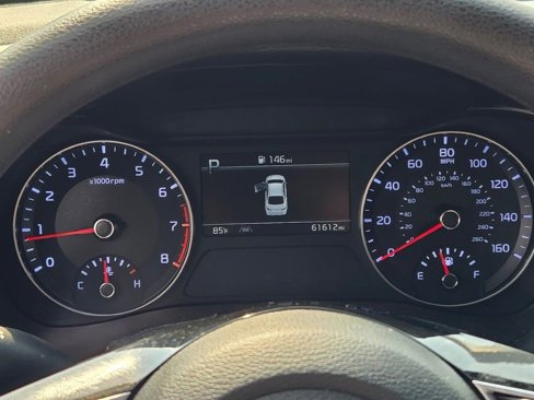 Used 2023 Kia Forte LX image 24