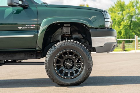 Used 2004 Chevrolet Silverado 2500 LT w/ Snow Plow Prep Package image 25