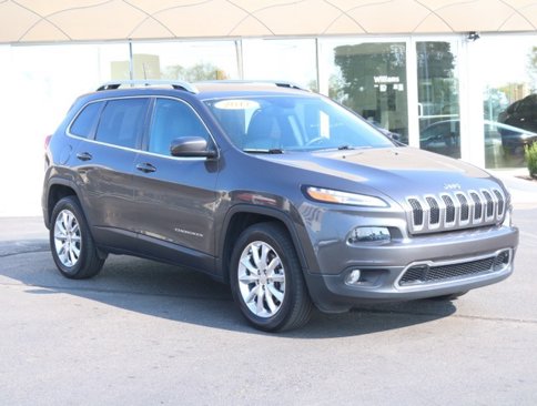 Used 2017 Jeep Cherokee Limited image 1