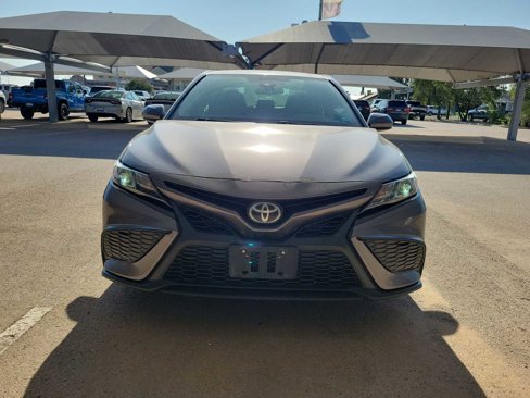 Used 2021 Toyota Camry SE w/ Carpet Mat Package (TMS) image 6