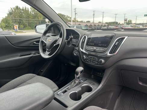 Used 2024 Chevrolet Equinox LT image 8
