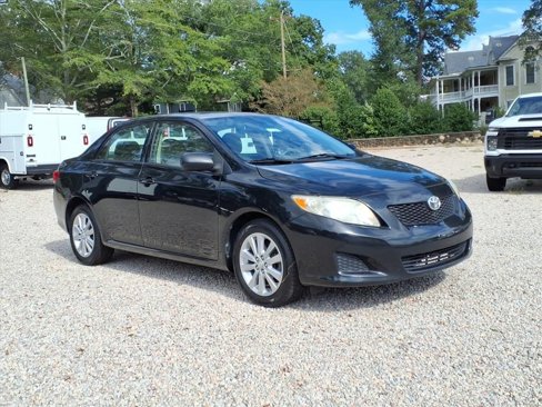 Used 2010 Toyota Corolla XLE image 1