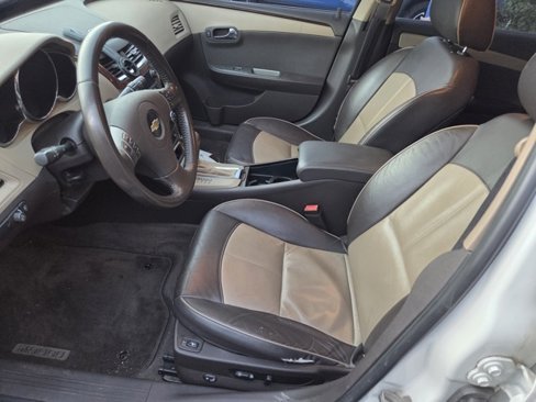 Used 2011 Chevrolet Malibu LTZ image 9