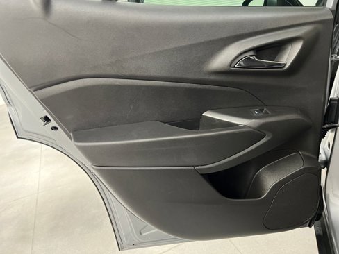 Used 2024 Chevrolet Trax LT image 15
