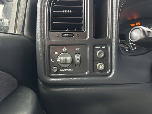 Used 2001 Chevrolet Silverado 3500 LT image 34