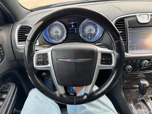 Used 2014 Chrysler 300 C w/ Beats Audio Group image 18