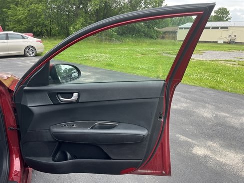 Used 2018 Kia Optima S image 34