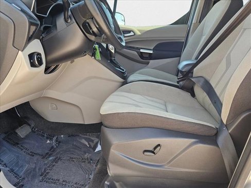 Used 2017 Ford Transit Connect XLT image 16