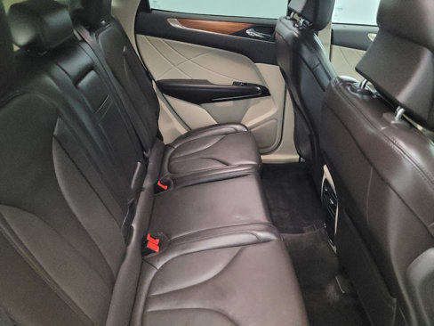 Used 2017 Lincoln MKC Select w/ Select Plus Package image 19