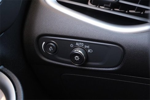 Used 2024 Chevrolet Malibu LT image 17