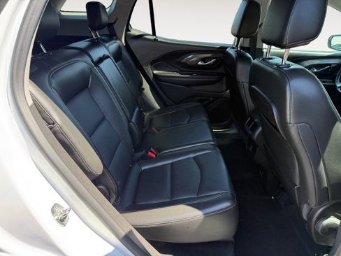 Used 2019 GMC Terrain SLT image 18