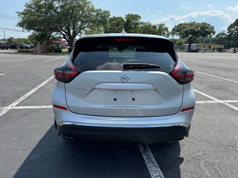 Used 2020 Nissan Murano S image 7