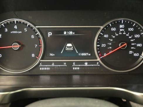 Used 2021 Kia Sorento LX image 31
