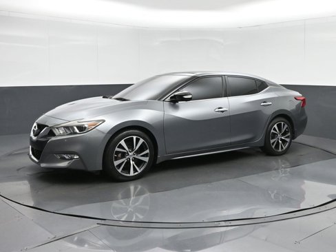 Used 2016 Nissan Maxima Platinum w/ Interior Lighting Package image 3