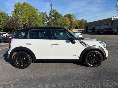 Used 2011 MINI Cooper Countryman S image 4