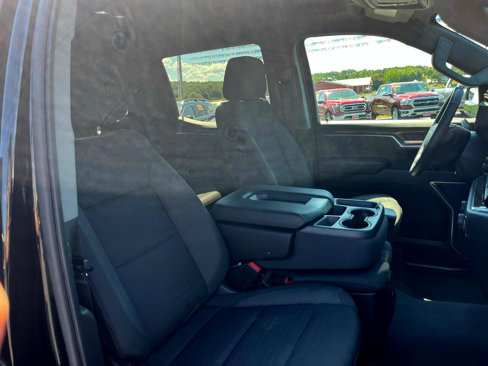 Used 2023 Chevrolet Silverado 1500 LT image 29