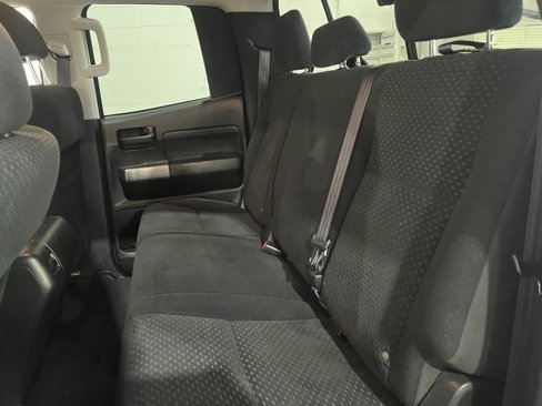 Used 2010 Toyota Tundra 4x4 Double Cab image 16