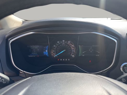 Used 2017 Ford Fusion Titanium image 32