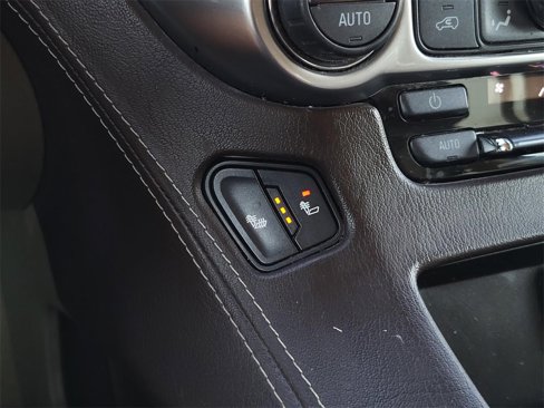 Used 2017 Chevrolet Suburban LT w/ Texas Edition Package image 34