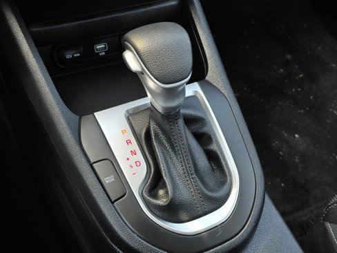 Certified 2024 Kia Forte LXS image 27