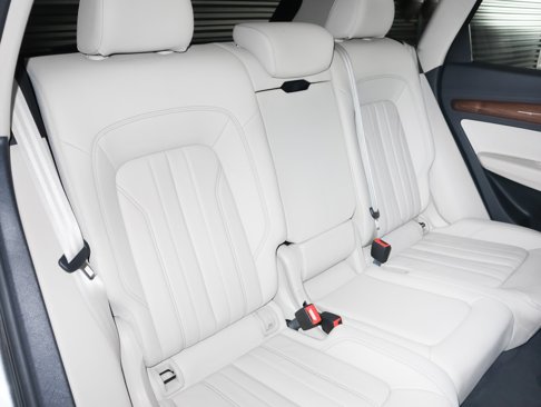 Used 2022 Audi Q5 2.0T Premium w/ Convenience Package image 10
