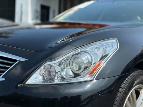 Used 2013 INFINITI G37 x Sedan w/ Premium Pkg image 27