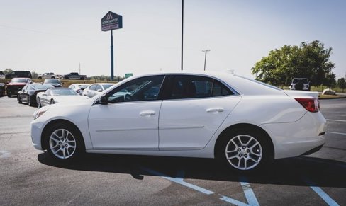 Used 2016 Chevrolet Malibu LT w/ Power Convenience Package image 22