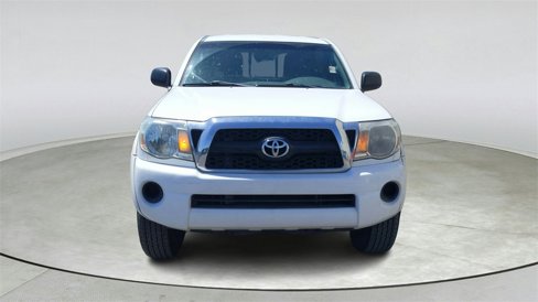 Used 2011 Toyota Tacoma PreRunner image 2