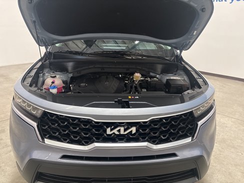 Used 2023 Kia Sorento LX image 21
