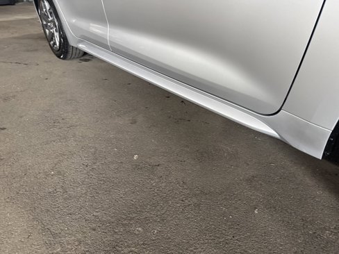 Used 2022 Toyota Corolla L image 9