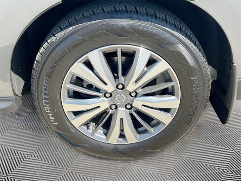 Used 2020 Nissan Pathfinder SV w/ Cargo Package image 30
