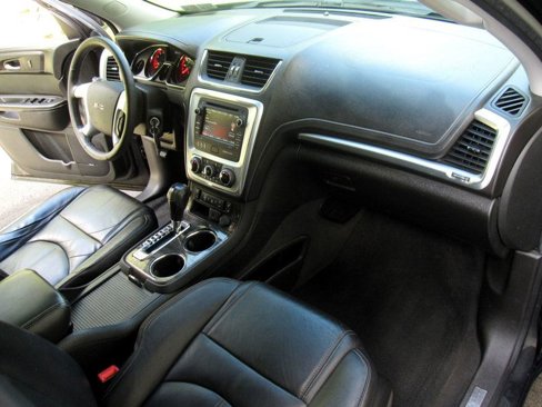 Used 2015 GMC Acadia SLT image 25