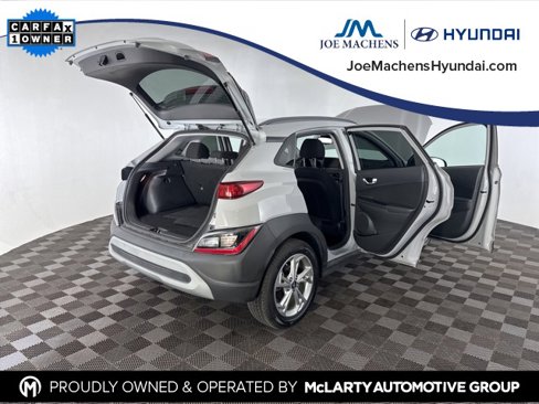 Certified 2023 Hyundai Kona SEL w/ Convenience Package image 17