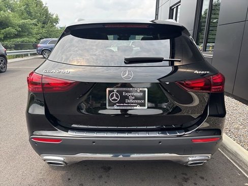 Used 2025 Mercedes-Benz GLA 250 4MATIC image 5