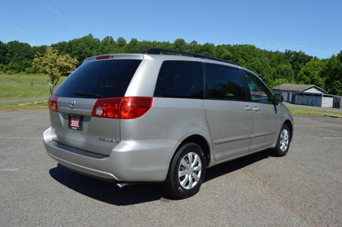 Used 2008 Toyota Sienna LE image 8